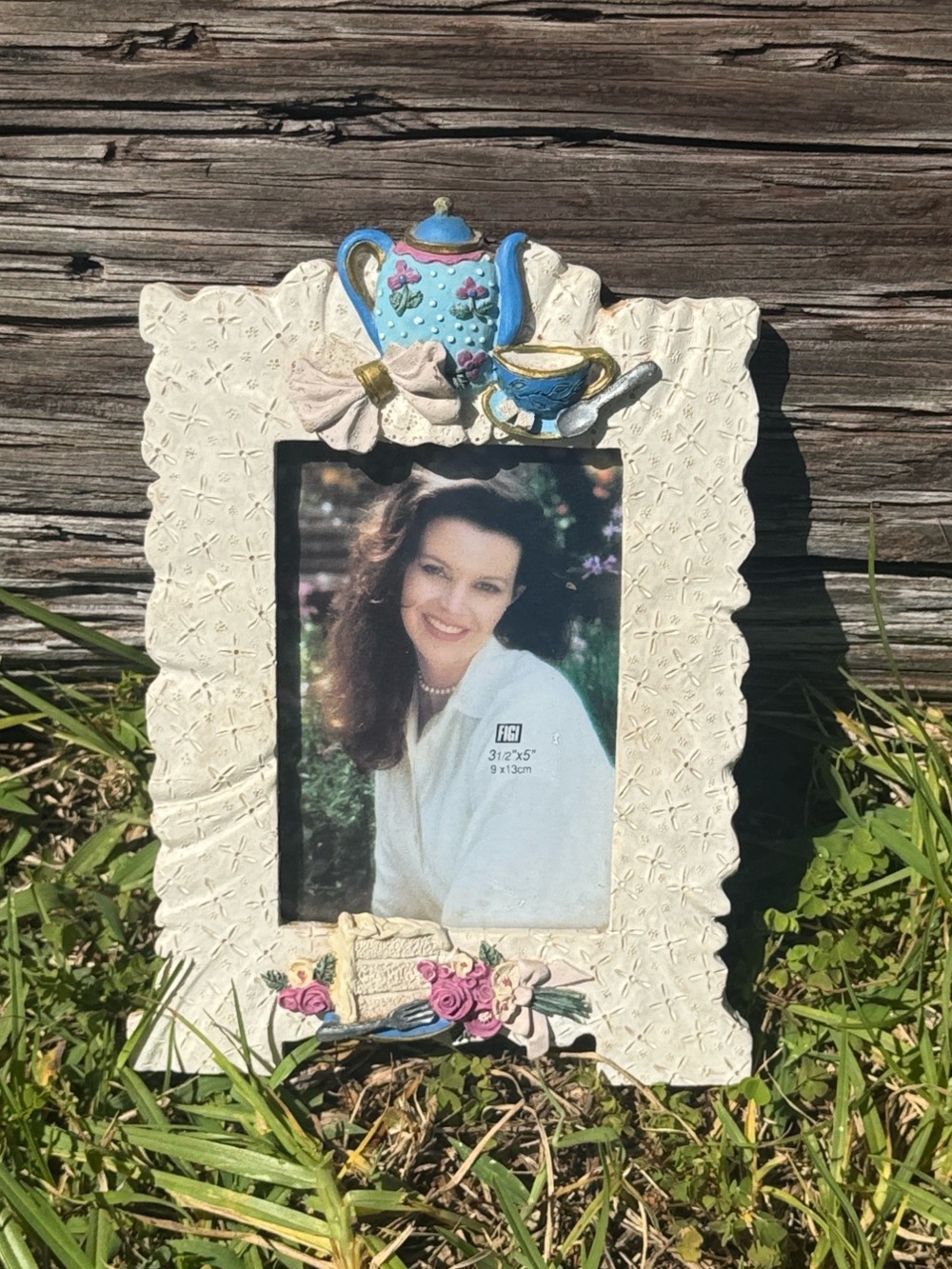Vintage cottage 90s afternoon tea hand painted photo frame 3D by Figi 3.5x5”